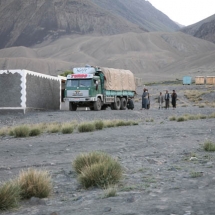 Arrivo degli aiuti alla scuola