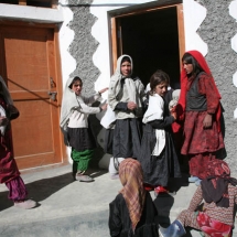 Distribuzione degli aiuti ai ragazzi