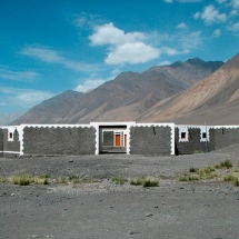 la nuova scuola a Sarhad